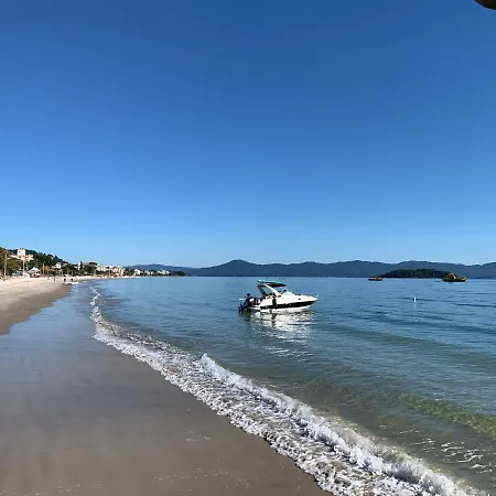 Apto 2 Suites, Ideal Para Familias, 30M Do Mar Florianopolis Exterior photo